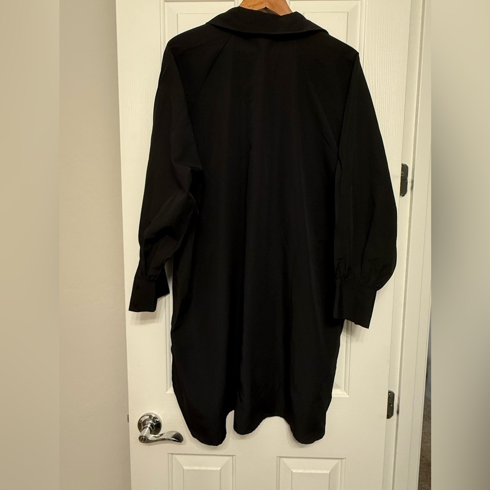 ASOS DESIGN Curve boyfriend shirt mini dress with blouson sleeve in black size 6 - Picture 3 of 7
